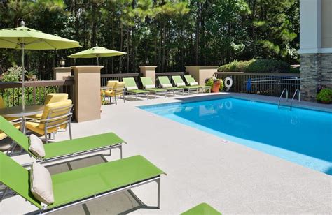 hampton inn cartersville|Hotel Amenities .